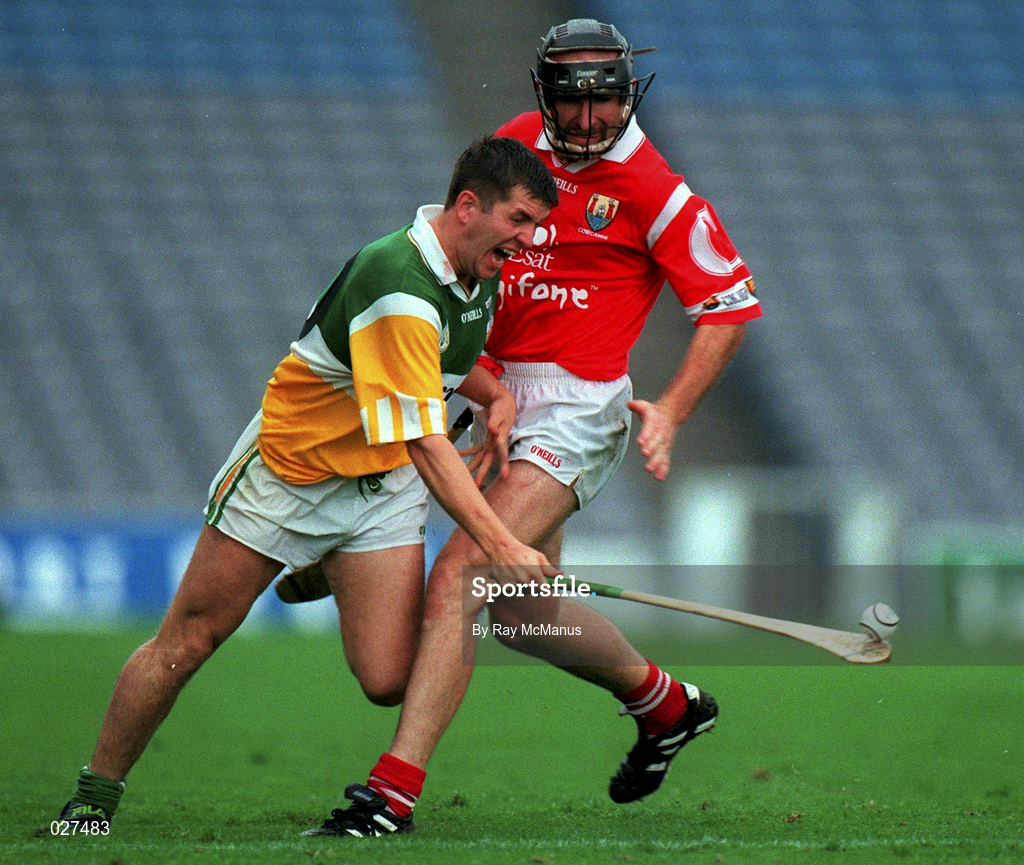 8 August 1999; Paudie Mulhare of Offaly in action against Brian Corcoran of Cork during the Guinness All-Ireland Hurling Senior Championship Semi-Final match between Cork and Offaly at Croke Park in Dublin. Photo by Ray McManus/Sportsfile