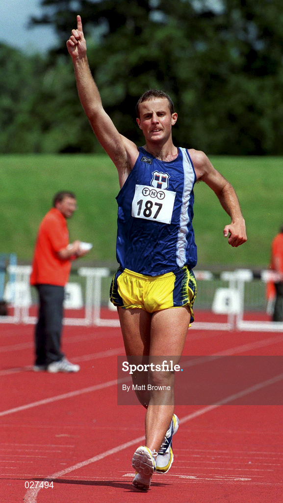 25 July 1999; SPierce O'Callaghan during the TNT Irish National Senior Track & Field Championships - Day 2 at Morton Stadium in Santry, Dublin. Photo by Matt Browne/Sportsfile