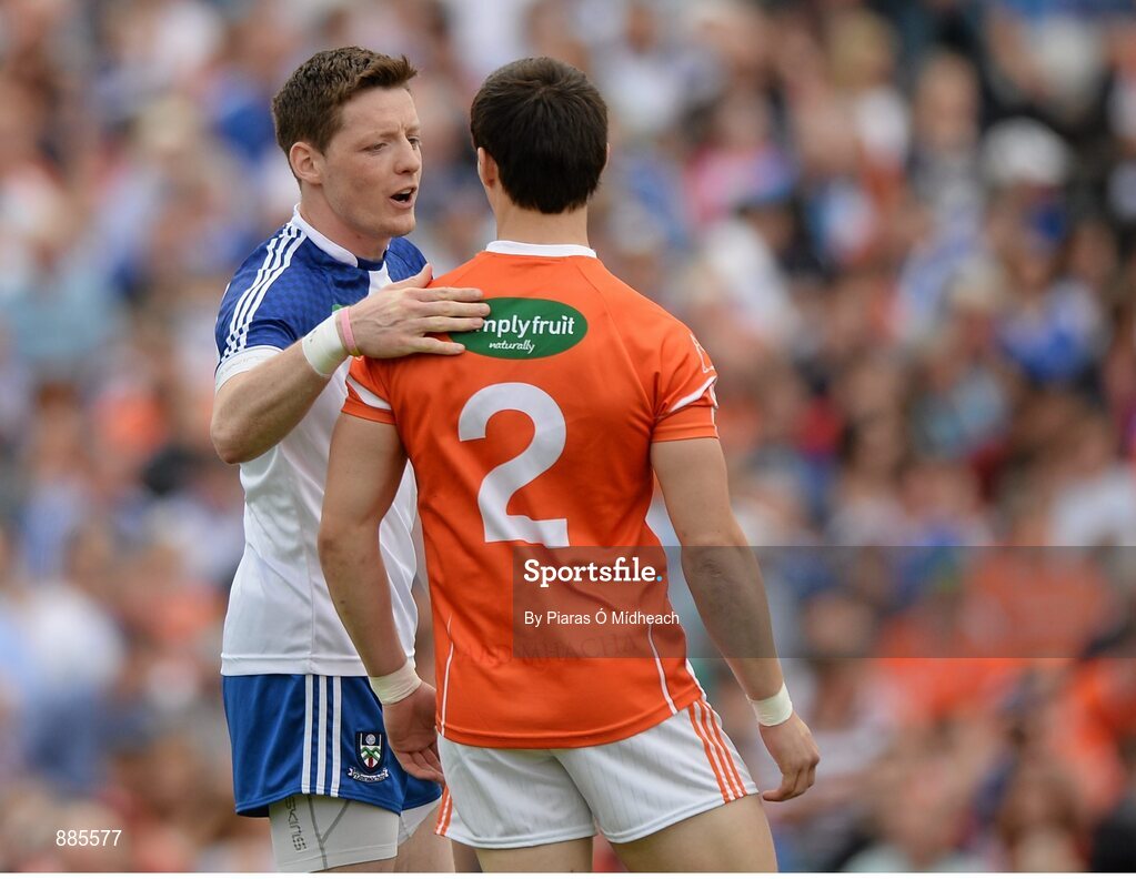 6 July 2014; Conor McManus, left, Monaghan, in conversation with James Morgan, Armagh. Ulster GAA Football Senior Championship, Semi-Final Replay, Armagh v Monaghan, St Tiernach's Park, Clones, Co. Monaghan. Picture credit: Piaras Ó Mídheach / SPORTSFILE