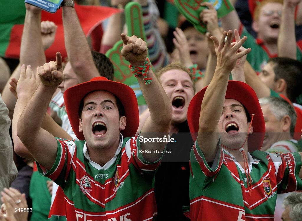 27 August 2006; Mayo fans celebrate. Bank of Ireland All-Ireland Senior Football Championship Semi-Final, Dublin v Mayo, Croke Park, Dublin. Picture credit; Brian Lawless / SPORTSFILE
