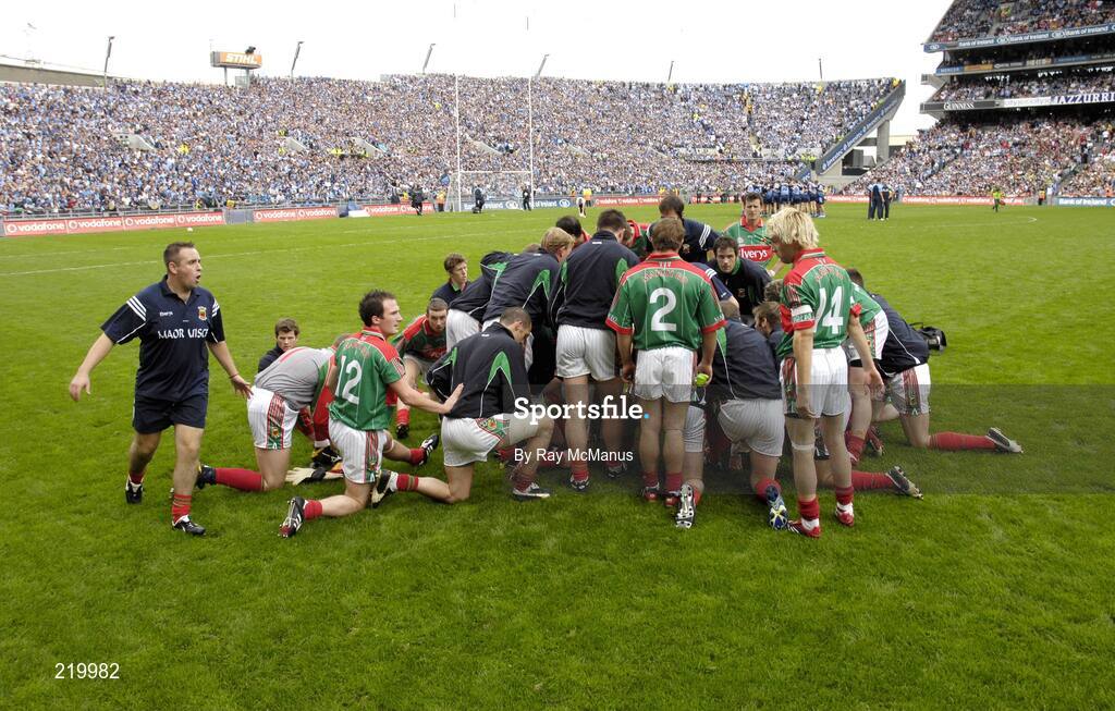 27 August 2006; Mayo players in a huddle in front of Hill 16. Bank of Ireland All-Ireland Senior Football Championship Semi-Final, Dublin v Mayo, Croke Park, Dublin. Picture credit; Ray McManus / SPORTSFILE