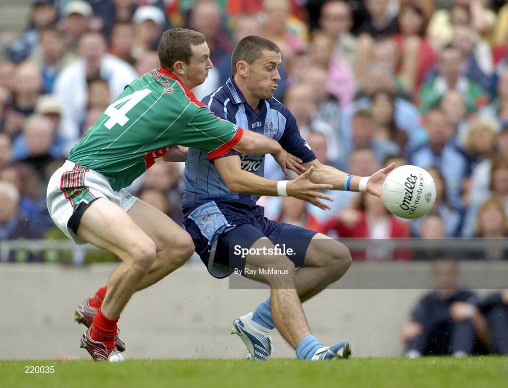 27 August 2006; Alan Brogan, Dublin, in action against Keith Higgins, Mayo. Bank of Ireland All-Ireland Senior Football Championship Semi-Final, Dublin v Mayo, Croke Park, Dublin. Picture credit; Ray McManus / SPORTSFILE