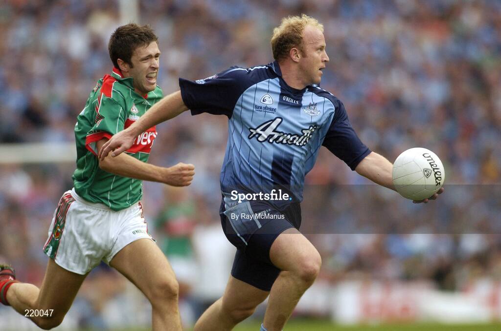 27 August 2006; Shane Ryan, Dublin, in action against Pat Harte, Mayo. Bank of Ireland All-Ireland Senior Football Championship Semi-Final, Dublin v Mayo, Croke Park, Dublin. Picture credit; Ray McManus / SPORTSFILE