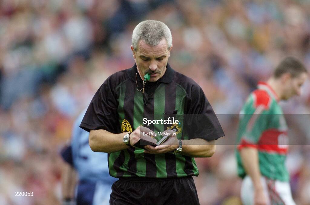 27 August 2006; Referee Paddy Russel notes the name of a player. Bank of Ireland All-Ireland Senior Football Championship Semi-Final, Dublin v Mayo, Croke Park, Dublin. Picture credit; Ray McManus / SPORTSFILE