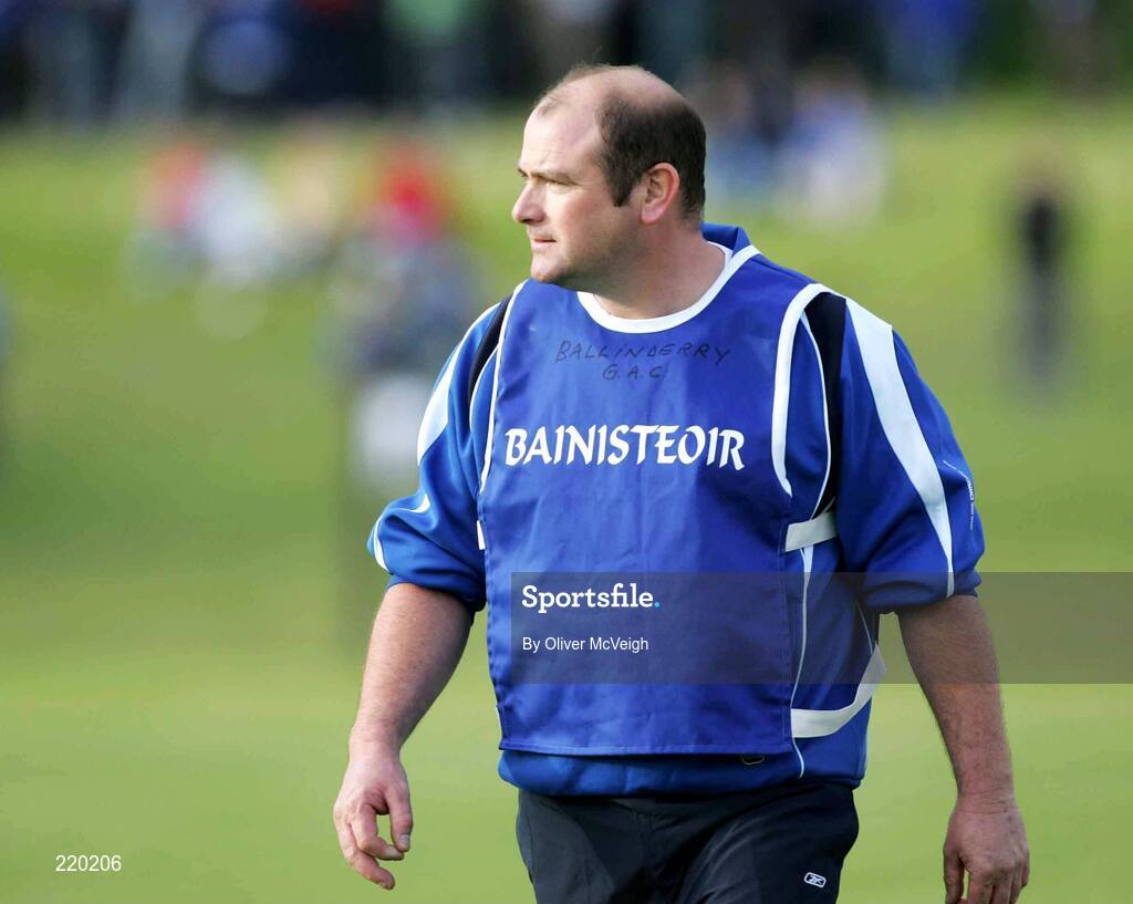 27 August 2006; Ballinderry manager Martin McKinless. The Elk Derry Senior Football Championship Quarter Final, Bellaghy v Ballinderry, Ballinascreen, Co. Derry. Picture credit: Oliver McVeigh / SPORTSFILE