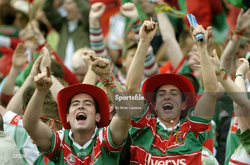 27 August 2006; Mayo fans celebrate. Bank of Ireland All-Ireland Senior Football Championship Semi-Final, Dublin v Mayo, Croke Park, Dublin. Picture credit; Brian Lawless / SPORTSFILE