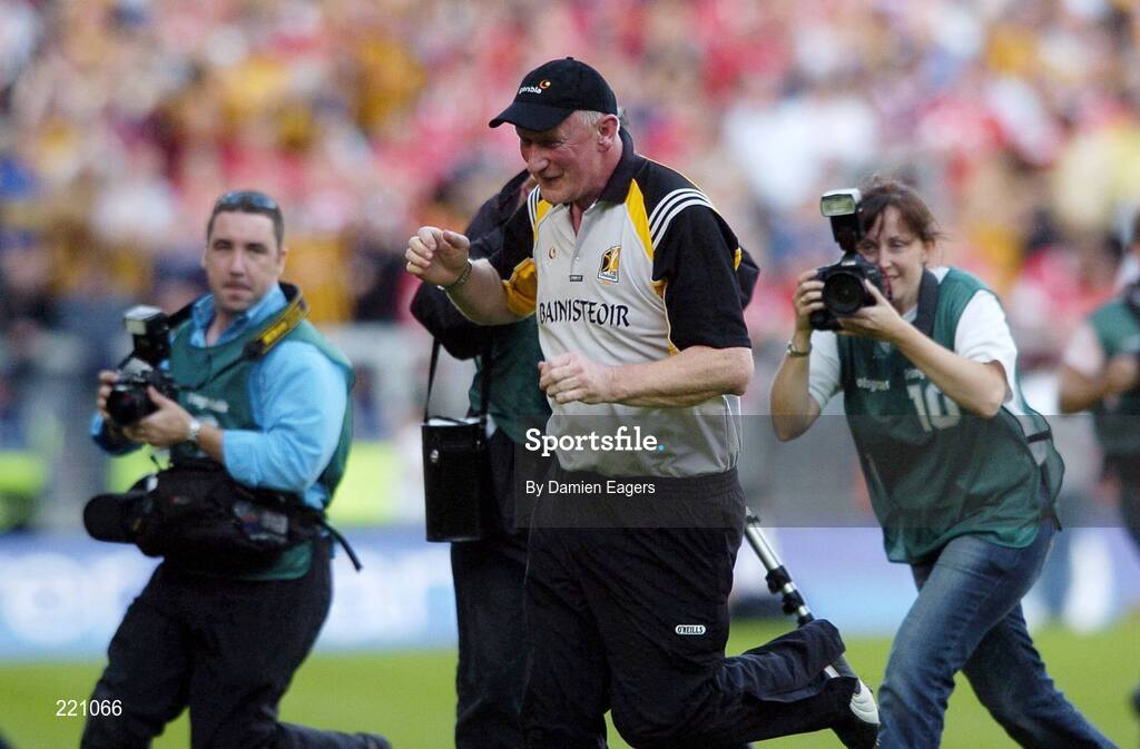 3 September 2006; Kilkenny manager Brian Cody celebrates victory. Guinness All-Ireland Senior Hurling Championship Final, Cork v Kilkenny, Croke Park, Dublin. Picture credit: Damien Eagers / SPORTSFILE