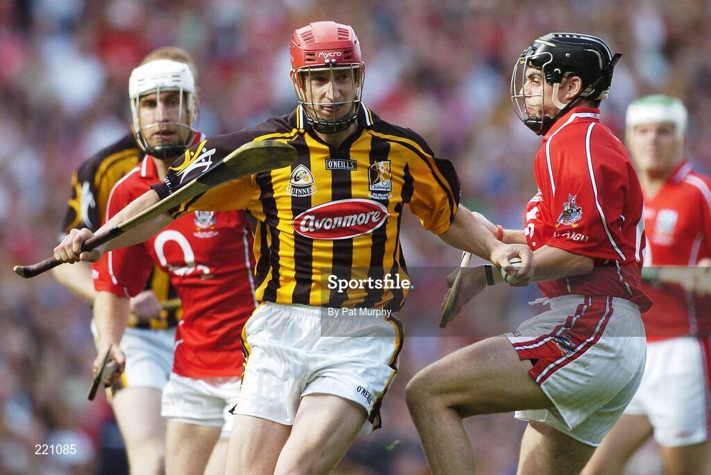 3 September 2006; John Tennyson, Kilkenny, in action against Neil Ronan, Cork. Guinness All-Ireland Senior Hurling Championship Final, Cork v Kilkenny, Croke Park, Dublin. Picture credit: Pat Murphy / SPORTSFILE