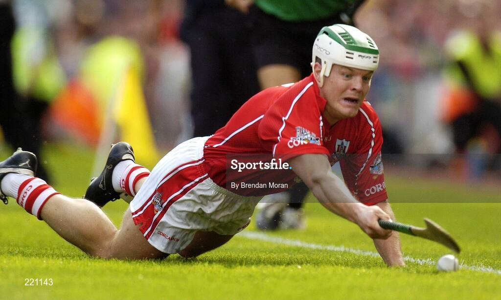 3 September 2006; Niall McCarthy, Cork, attempts to keep the sliotar in play. Guinness All-Ireland Senior Hurling Championship Final, Cork v Kilkenny, Croke Park, Dublin. Picture credit: Brendan Moran / SPORTSFILE