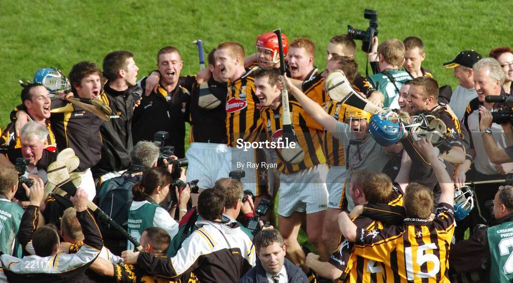 3 September 2006; Kilkenny players celebrate after the game. Guinness All-Ireland Senior Hurling Championship Final, Cork v Kilkenny, Croke Park, Dublin. Picture credit: Ray Ryan / SPORTSFILE