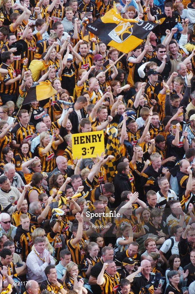 3 September 2006; Kilkenny supporters after the game. Guinness All-Ireland Senior Hurling Championship Final, Cork v Kilkenny, Croke Park, Dublin. Picture credit: Ray Ryan / SPORTSFILE
