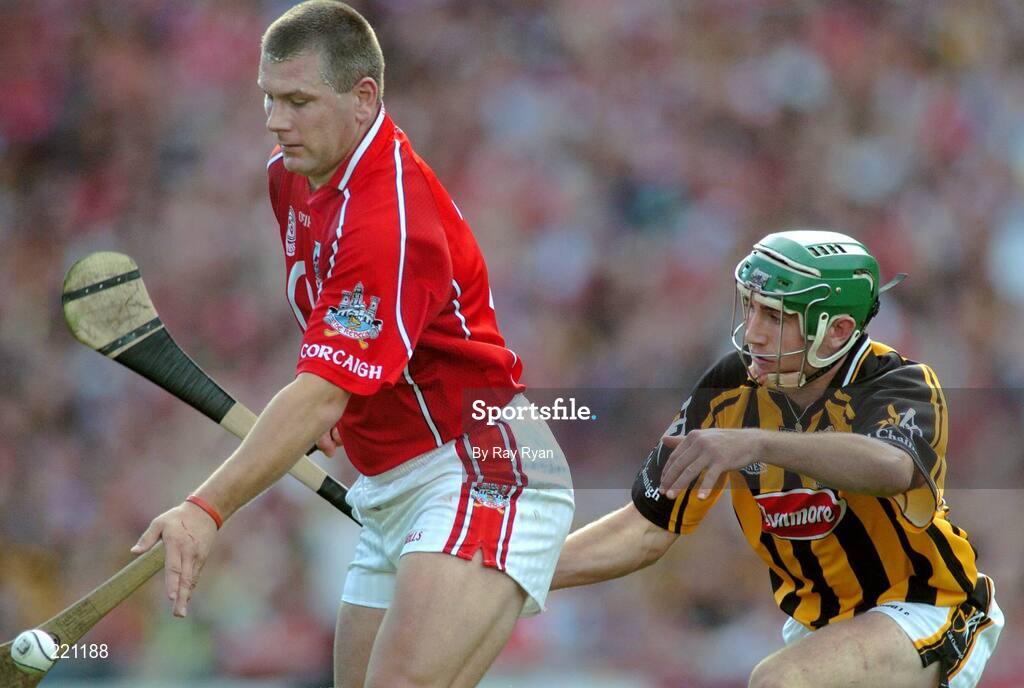 3 September 2006; Diarmuid O Sullivan, Cork, in action against Eddie Brennan, Kilkenny. Guinness All-Ireland Senior Hurling Championship Final, Cork v Kilkenny, Croke Park, Dublin. Picture credit: Ray Ryan / SPORTSFILE