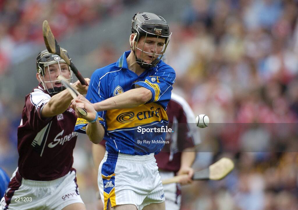 3 September 2006; Thomas McGrath, Tipperary, is hooked by Galway's Aidan Moylan. ESB All-Ireland Minor Hurling Championship Final, Galway v Tipperary, Croke Park, Dublin. Picture credit: Ray McManus / SPORTSFILE