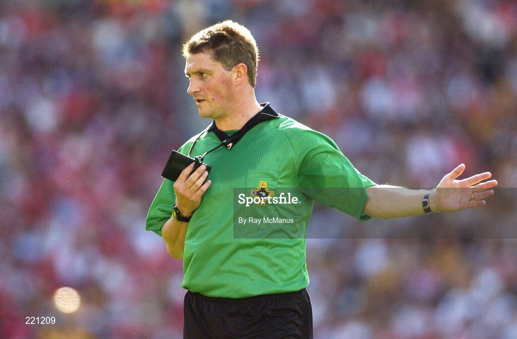 3 September 2006; Referee Barry Kelly. Guinness All-Ireland Senior Hurling Championship Final, Cork v Kilkenny, Croke Park, Dublin. Picture credit: Ray McManus / SPORTSFILE