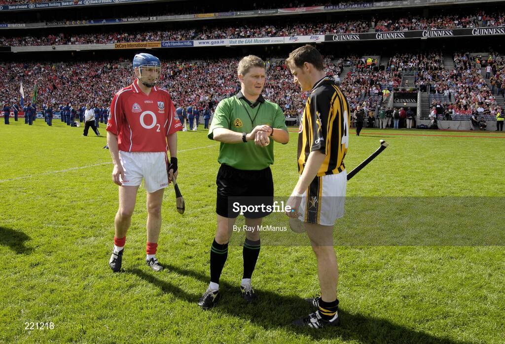 3 September 2006; Referee Barry Kelly with the Kilkenny captain Jackie Tyrrell and Cork captain Pat Mulcahy before the game. Guinness All-Ireland Senior Hurling Championship Final, Cork v Kilkenny, Croke Park, Dublin. Picture credit: Ray McManus / SPORTSFILE