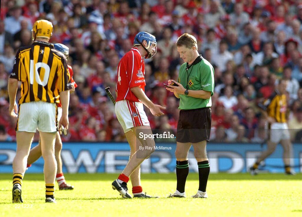 3 September 2006; Referee Barry Kelly takes the name of Cork captain Pat Mulcahy. Guinness All-Ireland Senior Hurling Championship Final, Cork v Kilkenny, Croke Park, Dublin. Picture credit: Ray McManus / SPORTSFILE