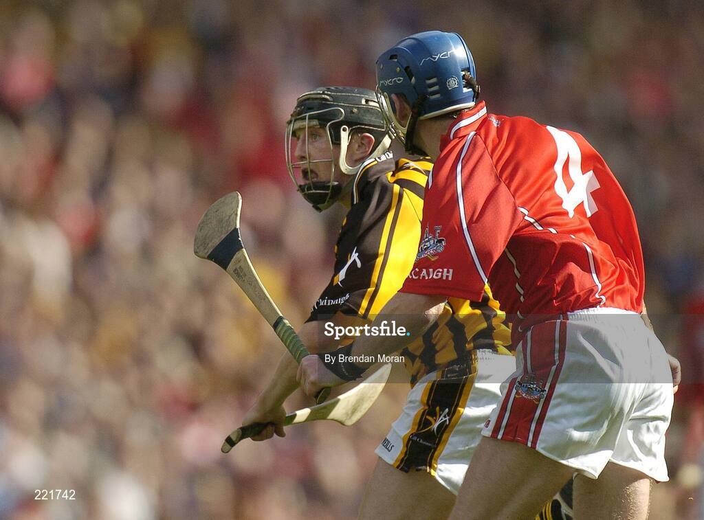 3 September 2006; Aiden Fogarty, Kilkenny, in action against Pat Mulcahy, Cork. Guinness All-Ireland Senior Hurling Championship Final, Cork v Kilkenny, Croke Park, Dublin. Picture credit: Brendan Moran / SPORTSFILE