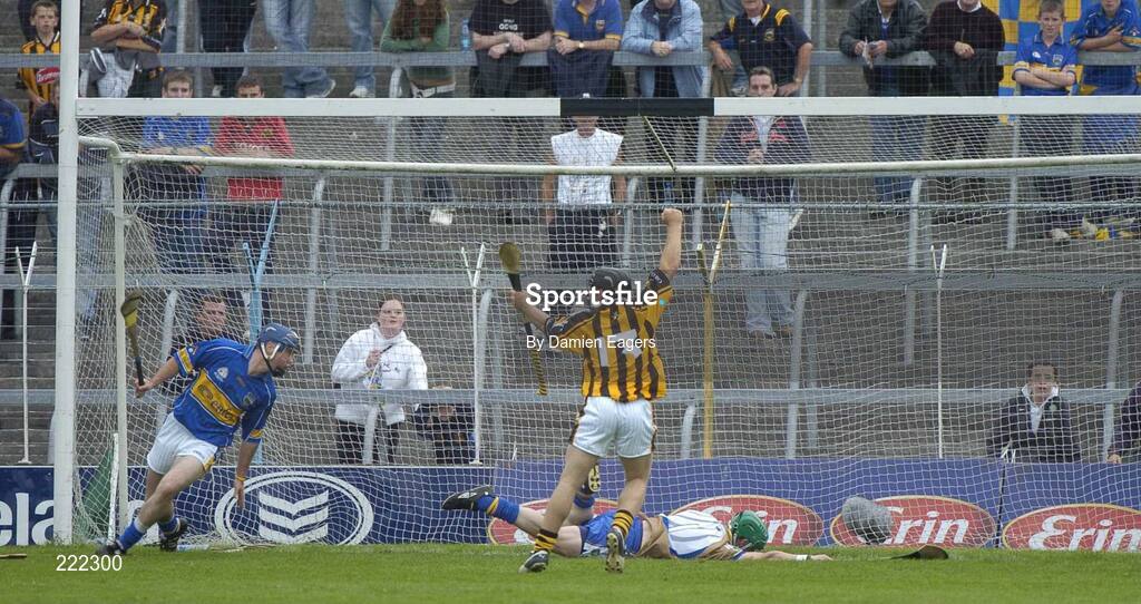16 September 2006; Kilkennys Richie Hogan, 13, celebrates after his team-mate Paddy Hogan had scored a goal past Tipperary goalkeeper Gerrry Kennedy. Erin All-Ireland U21 Hurling Championship Final Replay, Tipperary v Kilkenny, Semple Stadium, Thurles. Picture credit: Damien Eagers / SPORTSFILE