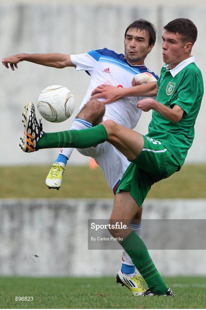 2 August 2014; Dillon Sheridan, Ireland, in action against Alexey Chesmin, Russia. 2014 CPISRA Football 7-A-Side European Championship 3rd/4th Place Play-Off, Ireland v Russia, Maia, Portugal. Picture credit: Carlos Patrão / SPORTSFILE