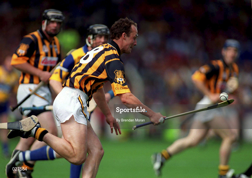 15 August 1999; Andy Comerford of Kilkenny during the Guinness All-Ireland Senior Hurling Championship Semi-Final match between Kilkenny and Clare at Croke Park in Dublin. Photo by Brendan Moran/Sportsfile