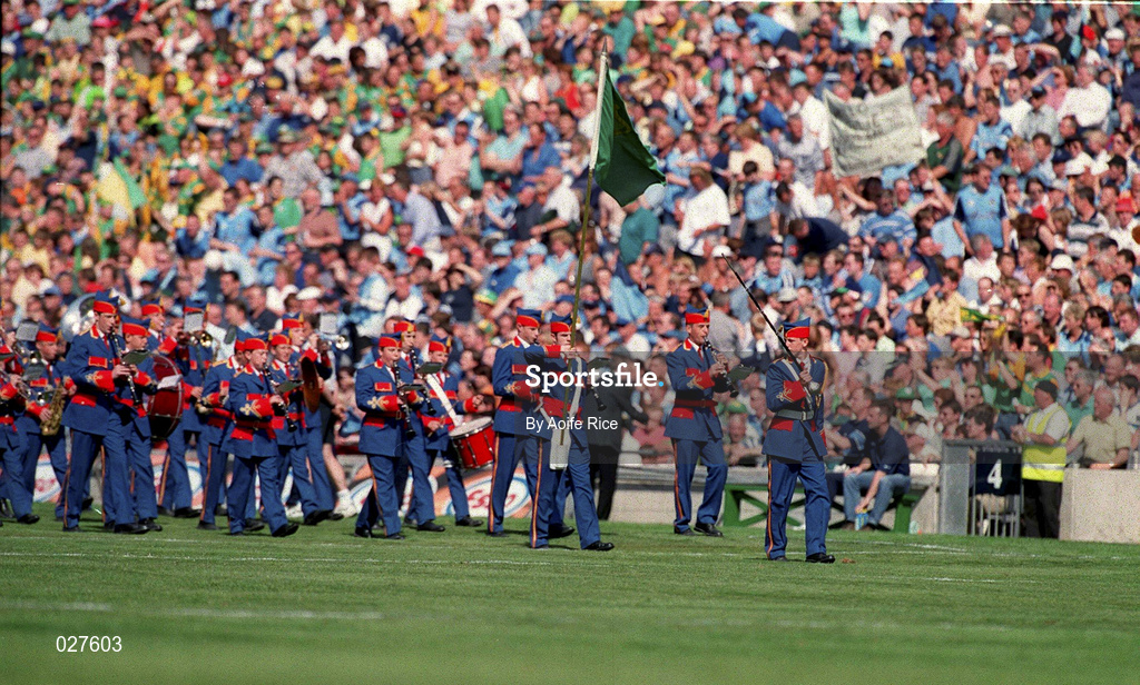 1 August 1999; The Artane Boys Band lead the pre-match parade ahead of the Bank of Ireland Leinster Senior Football Championship Final between Meath and Dublin at Croke Park in Dublin. Photo by Aoife Rice/Sportsfile