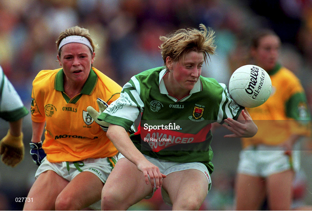 4 September 1999; Cora Staunton of Mayo in action against Deborah Mangan of Meath during the All-Ireland Senior Ladies Football Championship Semi-Final between Mayo and Meath at Parnell Park in Dublin. Photo by Ray Lohan/Sportsfile