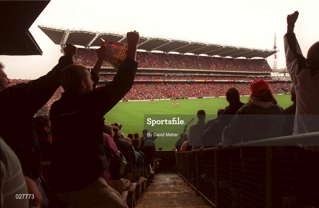 12 September 1999; A general view of Croke Park as supporters cheer during the Guinness All-Ireland Senior Hurling Championship Final between Cork and Kilkenny at Croke Park in Dublin. Photo by David Maher/Sportsfile