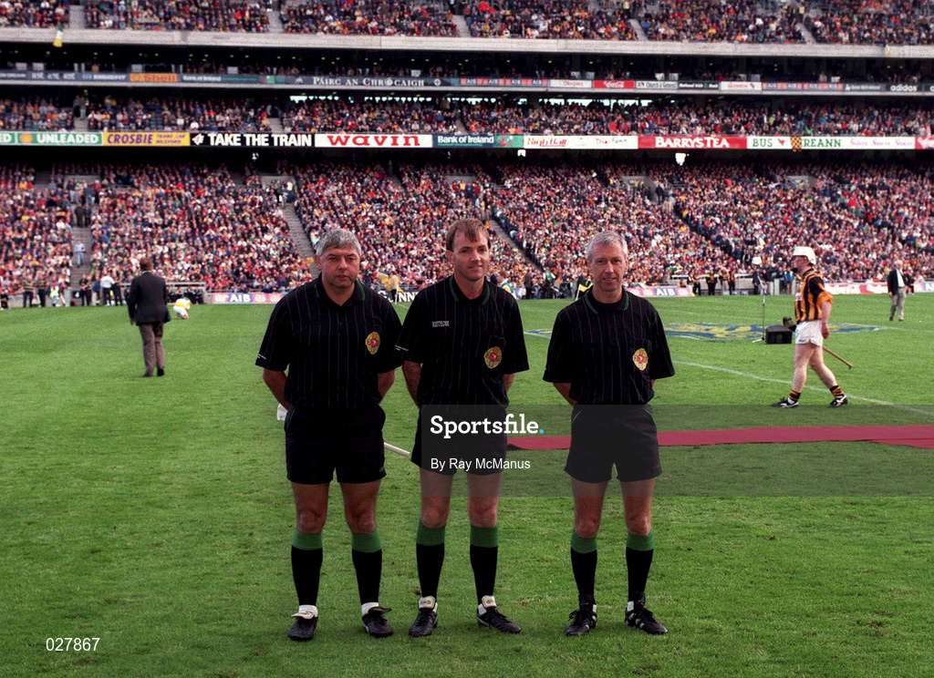 13 September 1998; Referee Dickie Murphy, centre, with his linesmen Sean McMahon, left, and Pat O'Connor ahead of the Guinness All-Ireland Senior Hurling Championship Final between Offaly and Kilkenny at Croke Park in Dublin. Photo by Ray McManus/Sportsfile