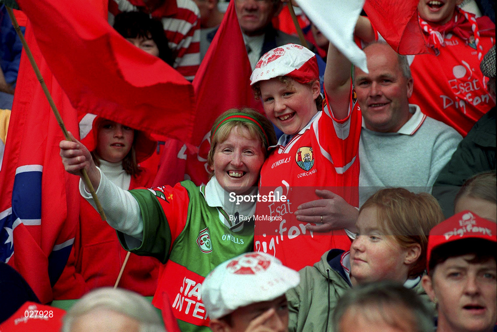 22 August 1999; Mayo and Cork supporters during the Bank of Ireland All-Ireland Senior Football Championship Semi-Final match between Cork and Mayo at Croke Park in Dublin. Photo by Ray McManus/Sportsfile