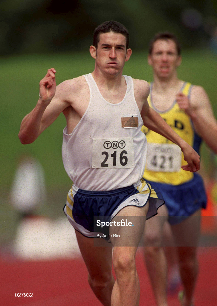 25 July 1999: Gareth Turnbull of St Malachy's AC on his way to winning the men's 800m event during day two of the TNT Irish National Senior Track & Field Championships at Santry Stadium in Dublin. Photo by Aoife Rice/Sportsfile