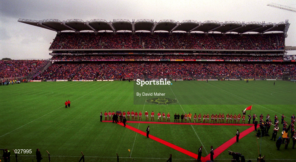 12 September 1999; The Cork and Kilkenny teams line up to meet the President of Ireland Mary McAleese prior to the Guinness All-Ireland Senior Hurling Championship Final between Cork and Kilkenny at Croke Park in Dublin. Photo by David Maher/Sportsfile