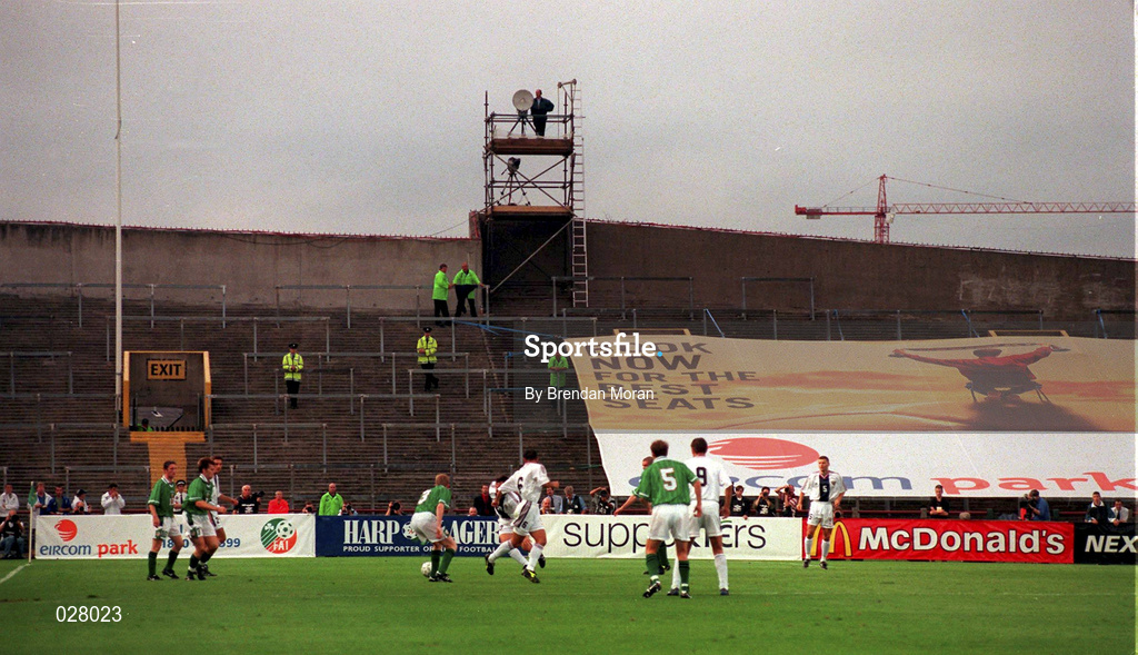 1 September 1999; The empty North Terrace during the UEFA European Championships Qualifying Group 8 match between Republic of Ireland and Yugoslavia at Lansdowne Road in Dublin. Photo by Brendan Moran/Sportsfile