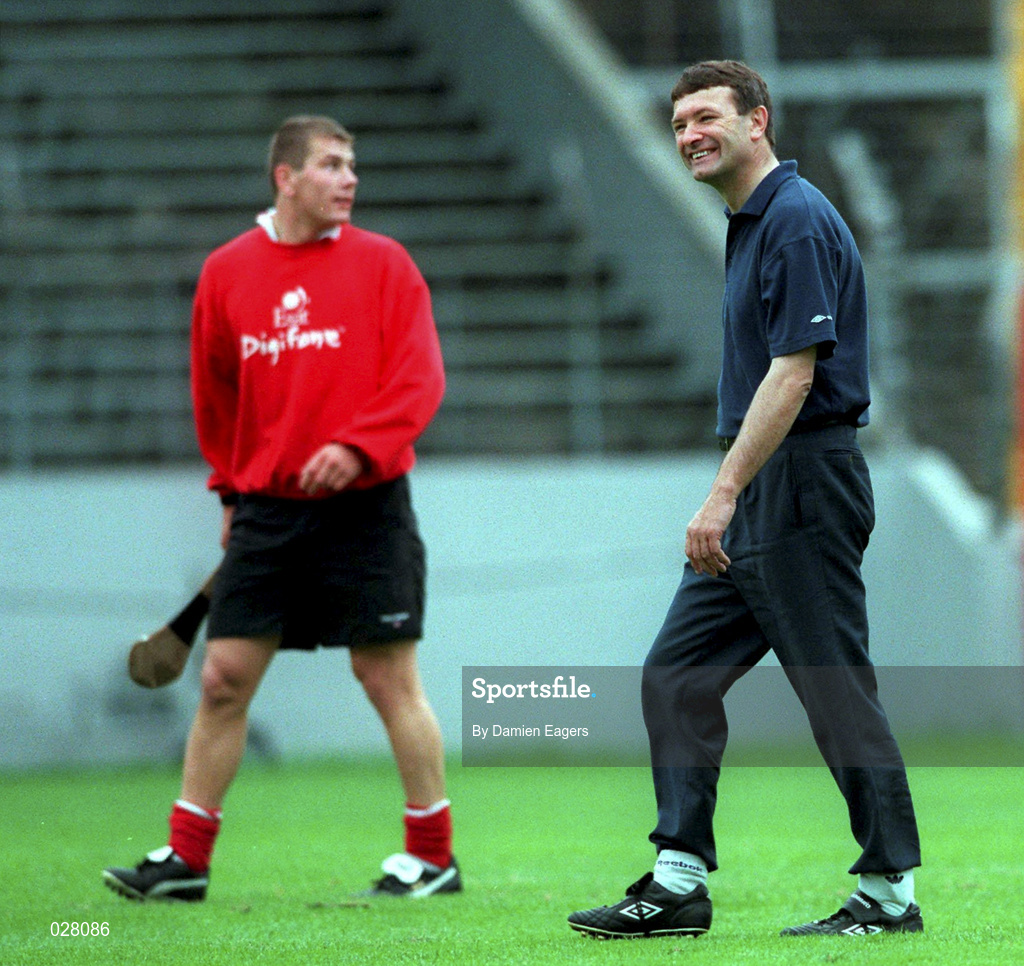 30 August 1999; Cork manager Jimmy Barry Murphy and Diarmuid O'Sullivan during a training session, at Páirc Uí Chaoimh in Cork, in advance of the Guinness All-Ireland Senior Hurling Championship Final. Photo by Damien Eagers/Sportsfile