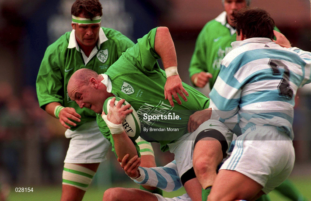 28 August 1999; Keith Wood of Ireland during the Rugby World Cup Warm-up match between Ireland and Argentina at Lansdowne Road in Dublin. Photo by Brendan Moran/Sportsfile