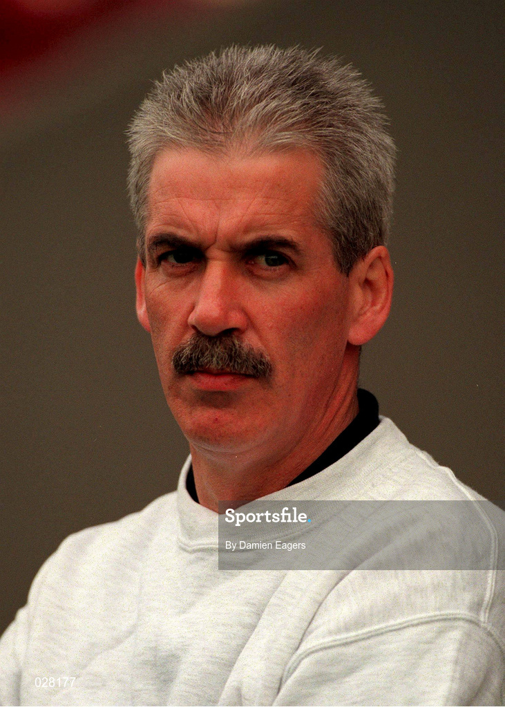13 August 1999; Derry City manager Kevin Mahon prior to the Eircom League Premier Division match between St Patrick's Athletic and Derry City at Richmond Park in Dublin. Photo by David Maher/Sportsfile