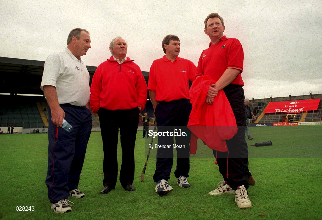 30 August 1999; Cork selectors, from left, Seanie O'Leary, Fred Sheehy, Tom Cashman and Johnny Crowley during a training session, at Páirc Uí Chaoimh in Cork, in advance of the Guinness All-Ireland Senior Hurling Championship Final. Photo by Brendan Moran/Sportsfile