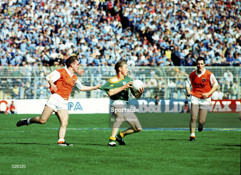 20 September 1992; Trevor Giles of Meath during the All-Ireland Minor Football Championship Final between Meath and Armagh at Croke Park in Dublin. at Croke Park in Dublin. Photo by Ray McManus/Sportsfile