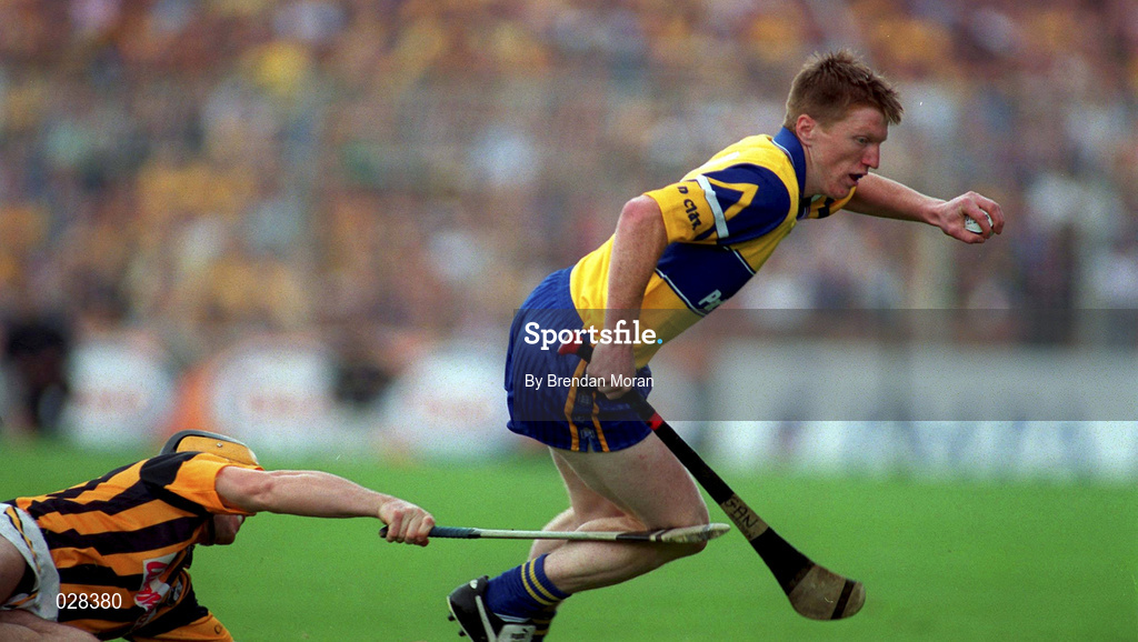 15 August 1999; Niall Gilligan of Clare in action against Canice Brennan of Kilkenny during the Guinness All-Ireland Senior Hurling Championship Semi-Final match between Kilkenny and Clare at Croke Park in Dublin. Photo by Brendan Moran/Sportsfile