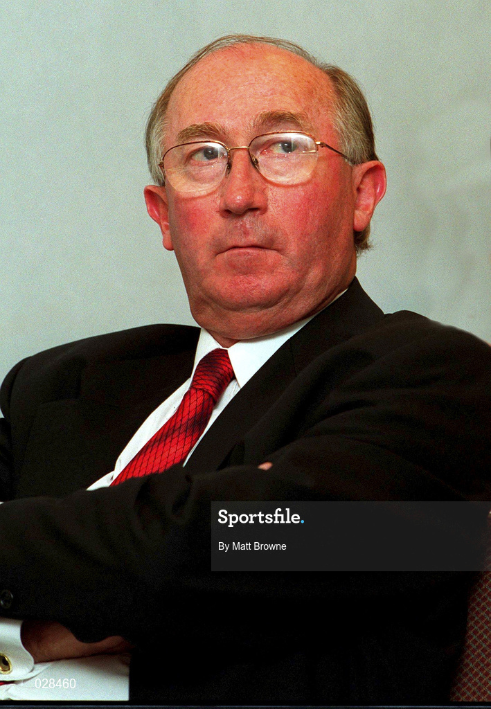 1 September 1999; Pat O'Neill, Irish Sports Council Chairman, at the announcement in Dublin, of the Team Ireland Golf Trust. Photo by Matt Browne/Sportsfile