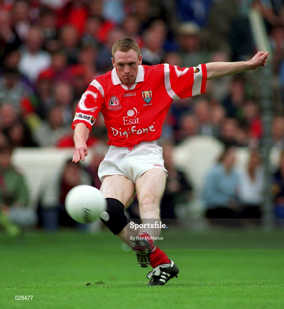 22 August 1999; Philip Clifford of Cork during the Bank of Ireland All-Ireland Senior Football Championship Semi-Final match between Cork and Mayo at Croke Park in Dublin. Photo by Ray McManus/Sportsfile