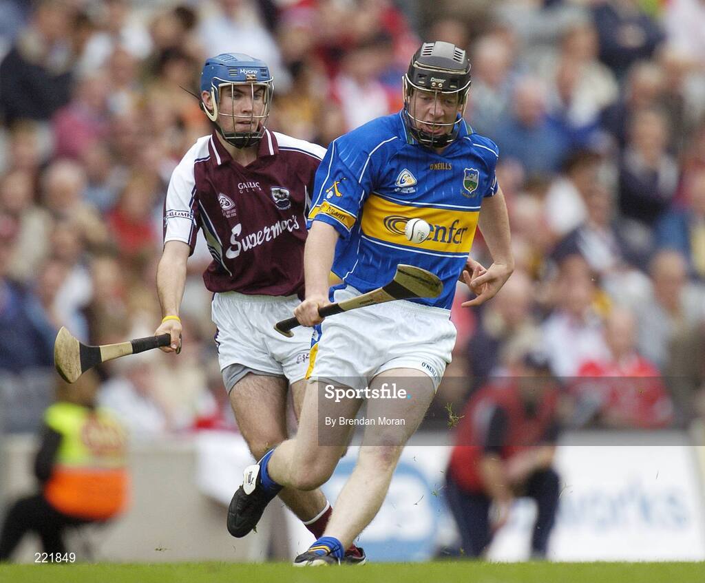 3 September 2006; Seamus Hennessy, Tipperary, in action against Shane Quinn, Galway. ESB All-Ireland Minor Hurling Championship Final, Galway v Tipperary, Croke Park, Dublin. Picture credit: Brendan Moran / SPORTSFILE