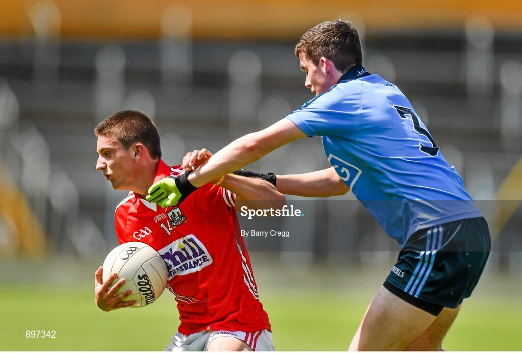 4 August 2014; Shane Kingston, Cork, in action against Jack Mullins, Dublin. Electric Ireland GAA Football All-Ireland Minor Championship Quarter-Final, Dublin v Cork, Semple Stadium, Thurles, Co. Tipperary. Picture credit: Barry Cregg / SPORTSFILE