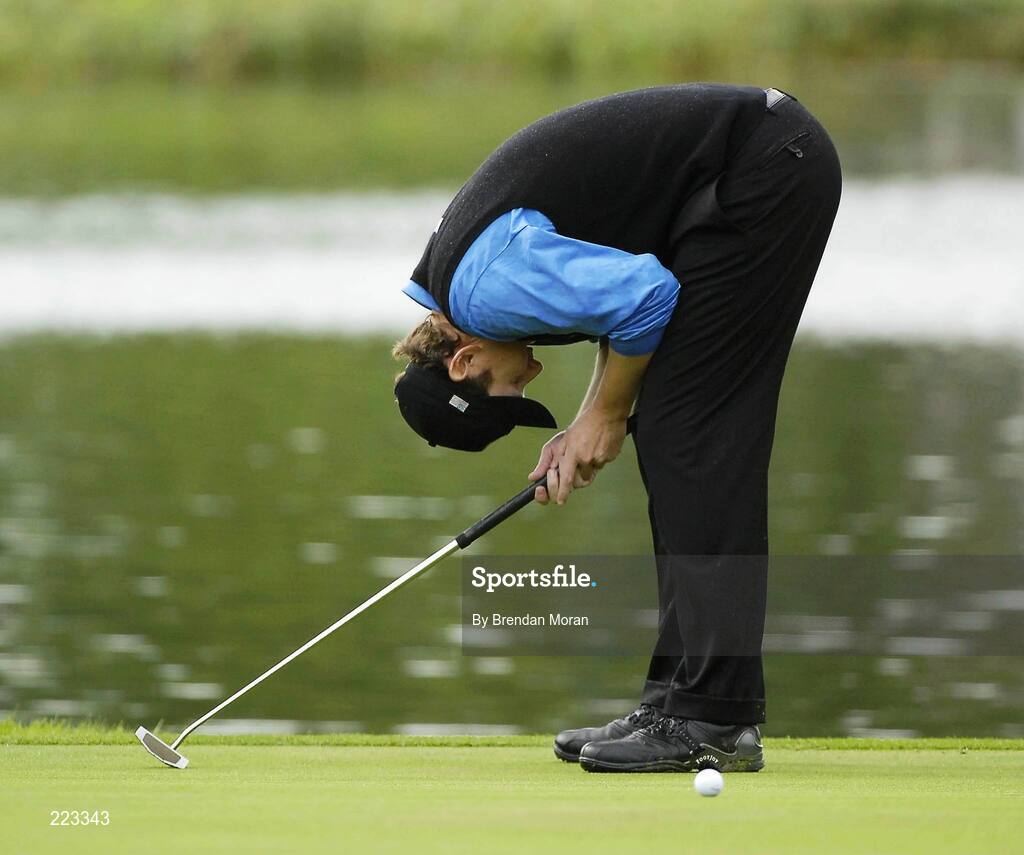 23 September 2006; JJ Henry, Team USA 2006, reacts after a missed putt on the 18th green which would have won the match for the USA during Saturday morning's four-ball matches. 36th Ryder Cup Matches, K Club, Straffan, Co. Kildare, Ireland. Picture credit: Brendan Moran / SPORTSFILE