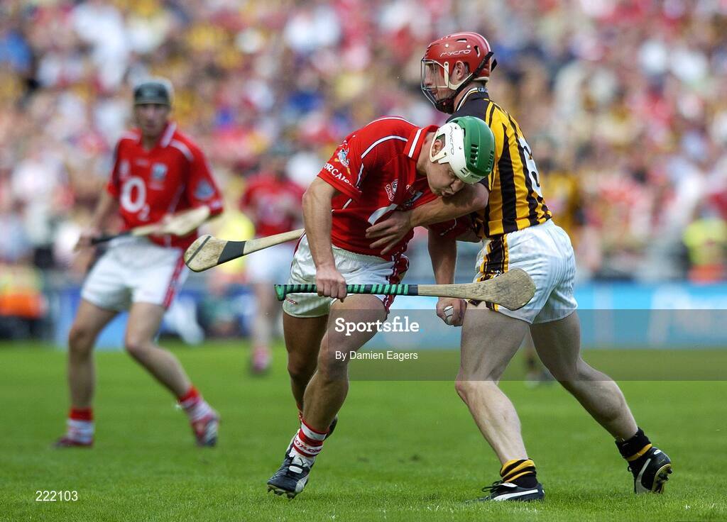 3 September 2006; Niall McCarthy, Cork, in action against John Tennyson, Kilkenny. Guinness All-Ireland Senior Hurling Championship Final, Cork v Kilkenny, Croke Park, Dublin. Picture credit: Damien Eagers / SPORTSFILE