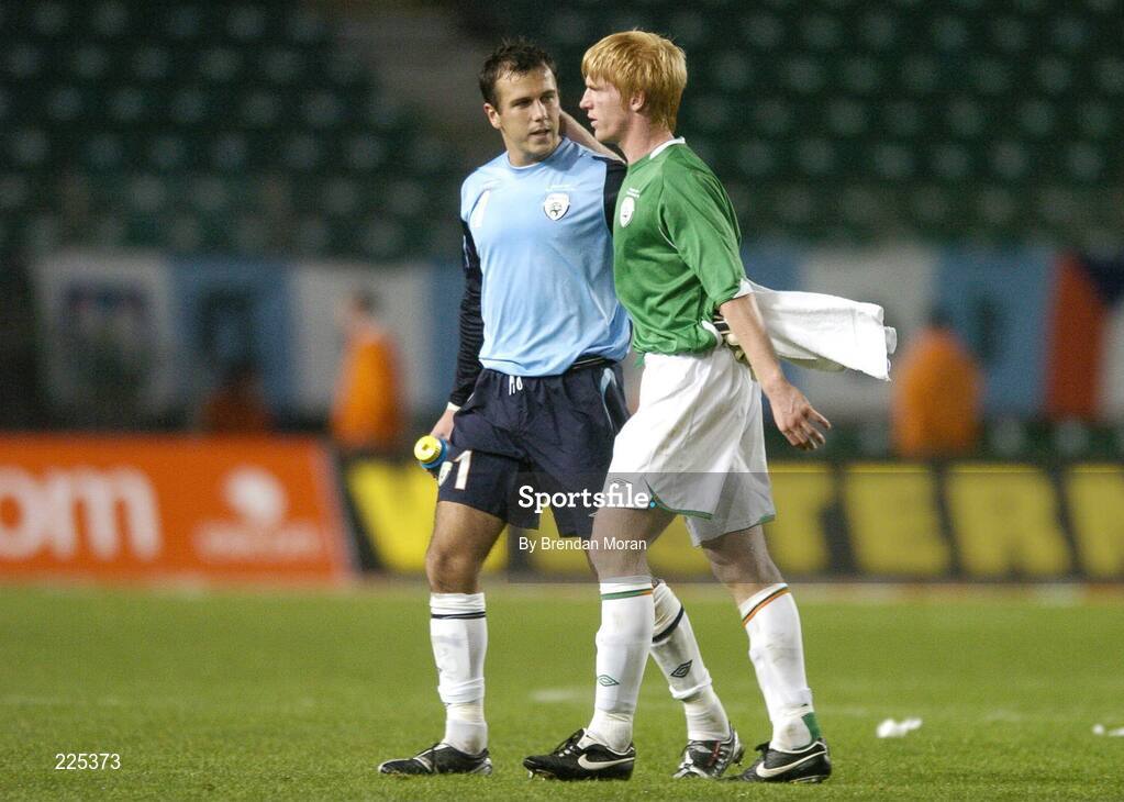 11 October 2006; Republic of Ireland team-mates Wayne Henderson, goalkeeper, and Paul McShane at the end of the game. Euro 2008 Championship Qualifier, Republic of Ireland v Czech Republic, Lansdowne Road, Dublin. Picture credit: Brendan Moran / SPORTSFILE