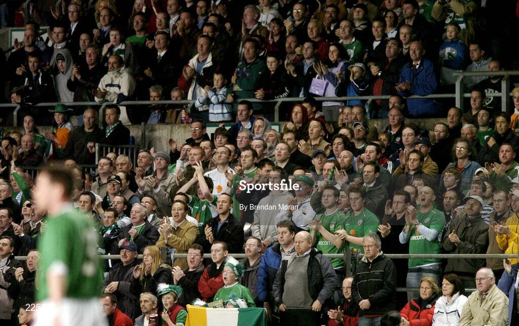 11 October 2006; Republic of Ireland fans stand and applaud the team during the second half. Euro 2008 Championship Qualifier, Republic of Ireland v Czech Republic, Lansdowne Road, Dublin. Picture credit: Brendan Moran / SPORTSFILE