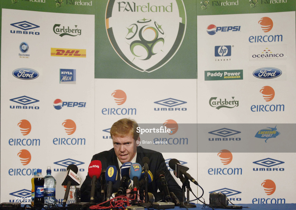 11 October 2006; Republic of Ireland manager Stephen Staunton at a post match press conference. Euro 2008 Championship Qualifier, Republic of Ireland v Czech Republic, Lansdowne Road, Dublin. Picture credit: Brian Lawless / SPORTSFILE
