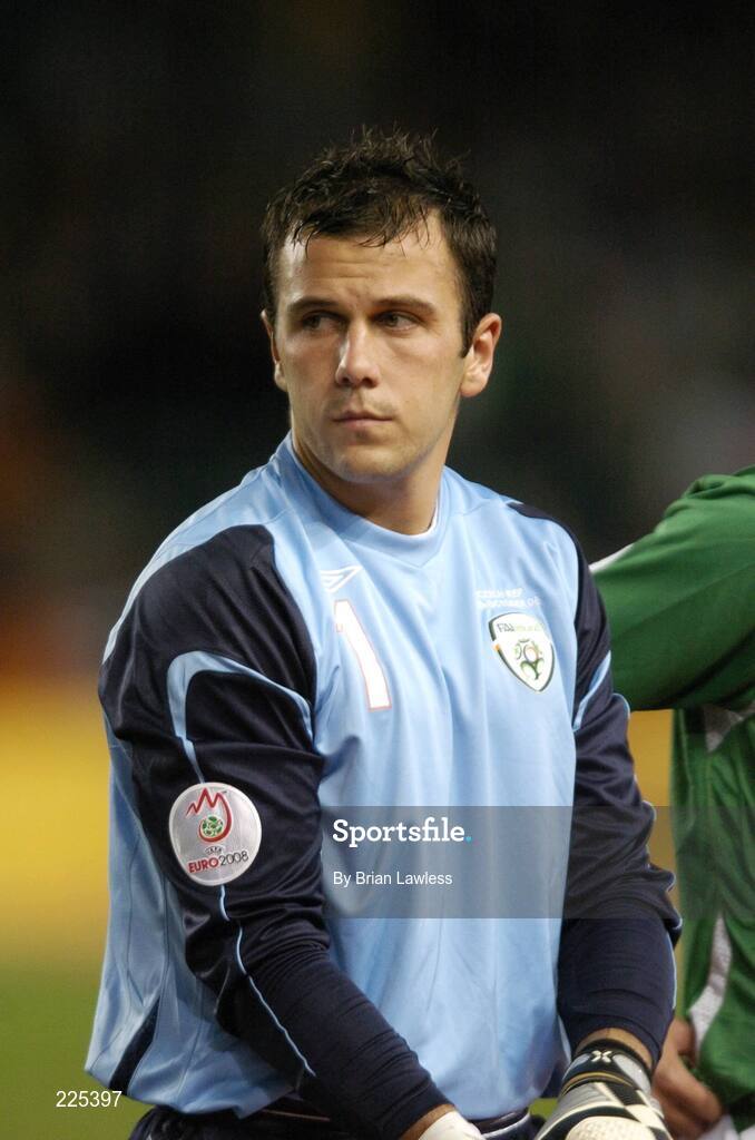 11 October 2006; Wayne Henderson, Republic of Ireland. Euro 2008 Championship Qualifier, Republic of Ireland v Czech Republic, Lansdowne Road, Dublin. Picture credit: Brian Lawless / SPORTSFILE