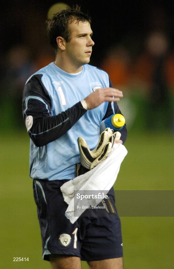 11 October 2006; Wayne Henderson, Republic of Ireland, after the match. Euro 2008 Championship Qualifier, Republic of Ireland v Czech Republic, Lansdowne Road, Dublin. Picture credit: Brian Lawless / SPORTSFILE