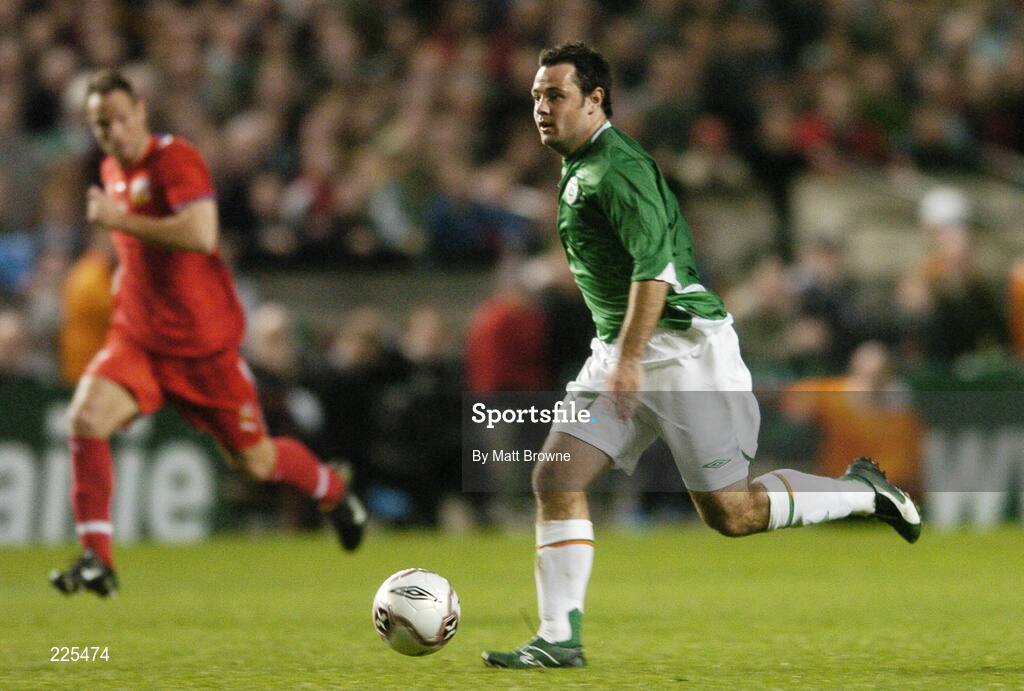 11 October 2006; Andy Reid, Republic of Ireland. Euro 2008 Championship Qualifier, Republic of Ireland v Czech Republic, Lansdowne Road, Dublin. Picture credit: Matt Browne / SPORTSFILE